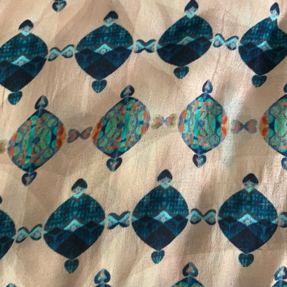 Patterned Buttoned Tunic Top - image 3